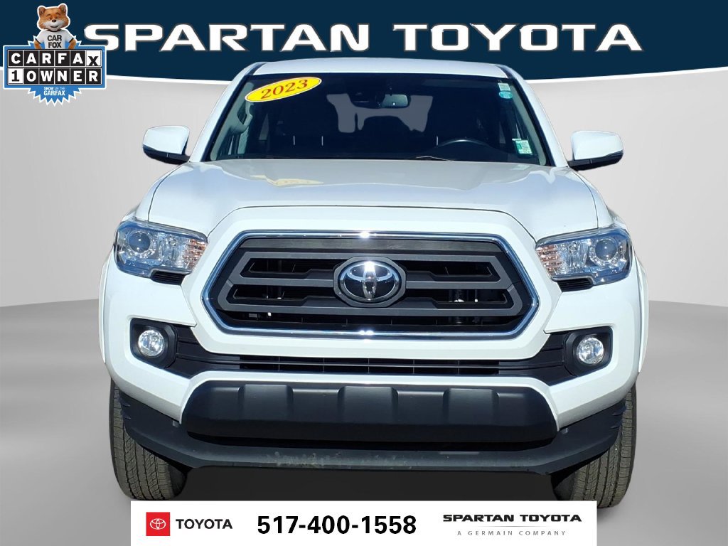 Used 2023 Toyota Tacoma SR5 w/ Technology Package AWD/4WD image 3