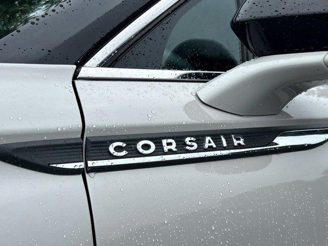 Used 2022 Lincoln Corsair AWD w/ Equipment Group 101A image 16