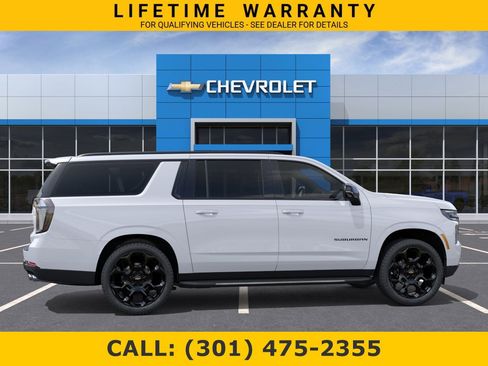 New 2026 Chevrolet Suburban RST AWD/4WD image 5