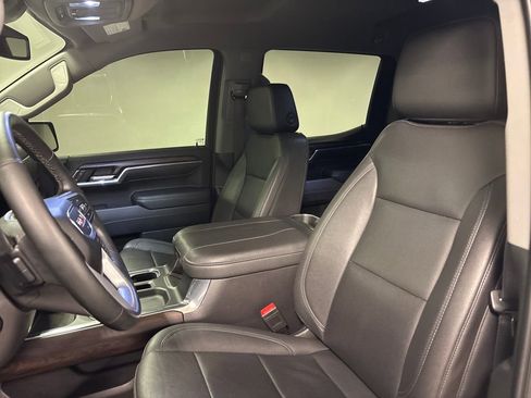 Used 2024 GMC Sierra 1500 SLT w/ SLT Convenience Package image 28