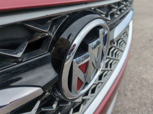 Certified 2023 Buick Envision Avenir image 34