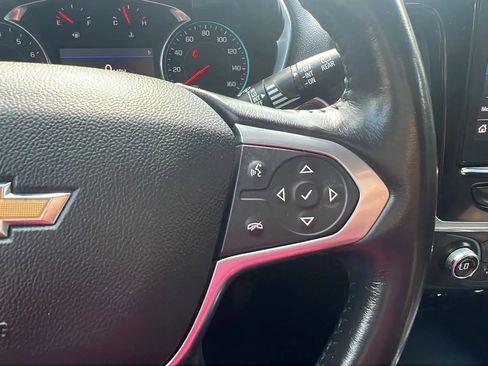 Used 2020 Chevrolet Traverse LT w/ Driver Confidence II Package image 17