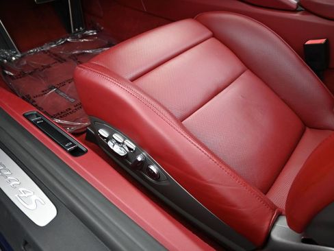 Used 2019 Porsche 911 Targa 4S image 6