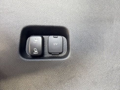 Used 2023 Ford Edge SEL w/ Convenience Package image 38