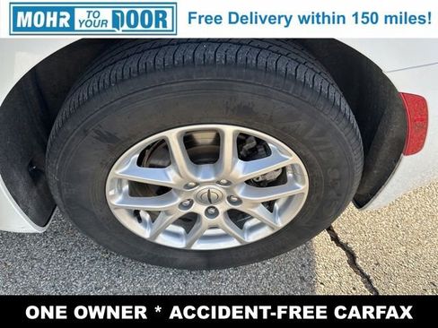 Used 2024 Chrysler Pacifica Touring-L image 34