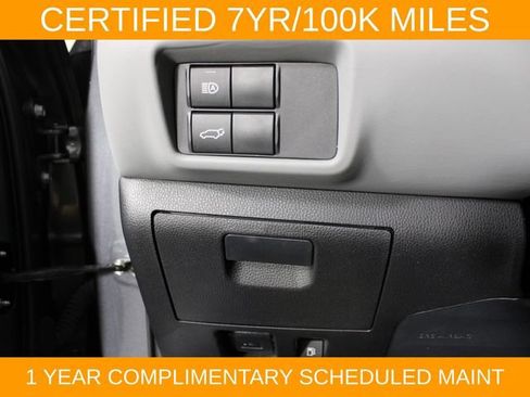 Used 2023 Toyota Highlander XLE AWD/4WD image 20