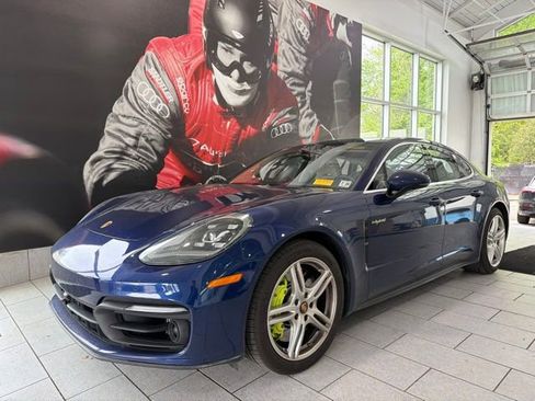 Used 2021 Porsche Panamera 4S AWD/4WD image 1