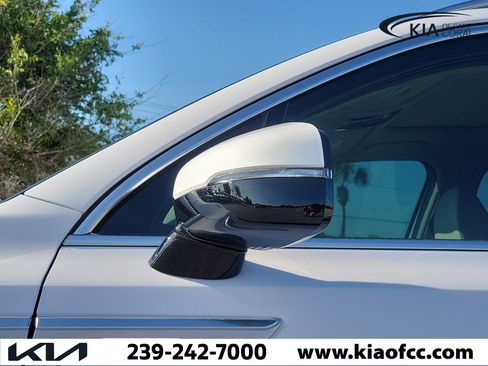 New 2026 Kia Sorento EX FWD image 8