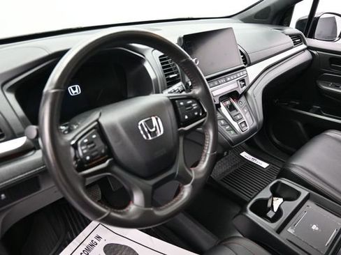 Used 2025 Honda Odyssey Sport-L image 24