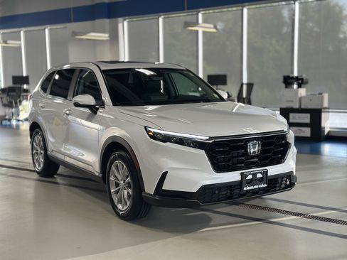 Used 2023 Honda CR-V EX-L image 4