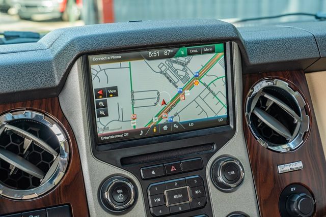 Used 2015 Ford F350 Lariat w/ Lariat Ultimate Package AWD/4WD image 27