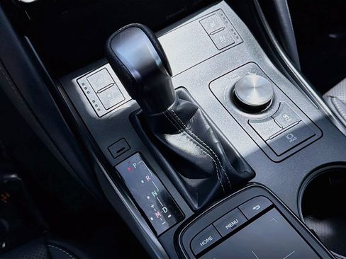Used 2025 Lexus IS 350 F Sport RWD image 15