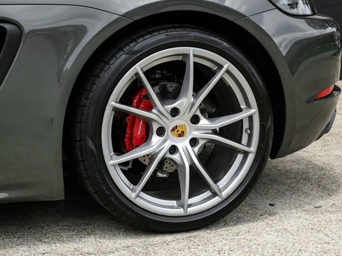Used 2021 Porsche 718 Boxster S RWD image 59