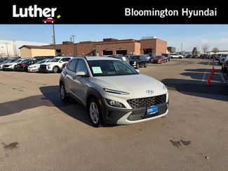 Used 2023 Hyundai Kona SEL video 1