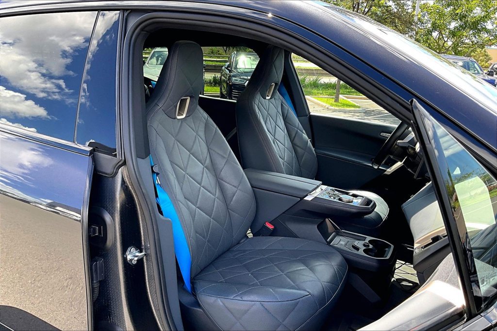 Used 2024 BMW iX M60 AWD/4WD image 8