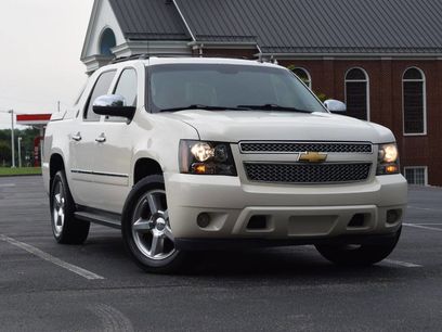 Used 2013 Chevrolet Avalanche LTZ
