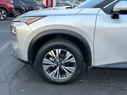 Certified 2022 Nissan Rogue SV w/ SV Premium Package image 8