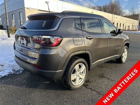 Certified 2022 Jeep Compass Latitude w/ Convenience Group image 8