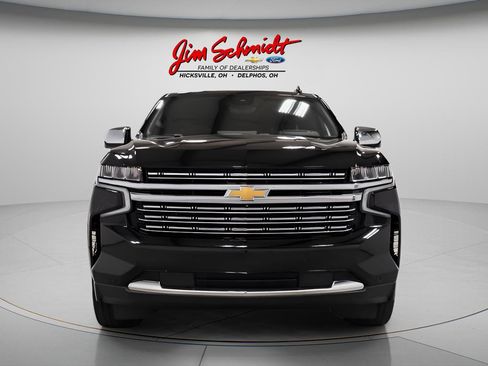 Used 2023 Chevrolet Tahoe Premier w/ Advanced Technology Package AWD/4WD image 2