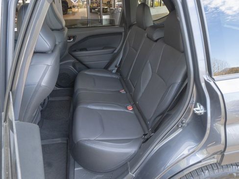 Used 2025 Subaru Forester Limited image 17