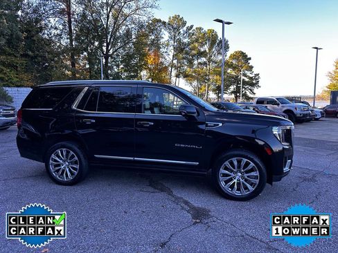 Used 2021 GMC Yukon Denali w/ Denali Ultimate Package image 2