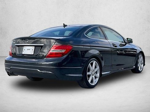 Used 2015 Mercedes-Benz C 250 Coupe image 2
