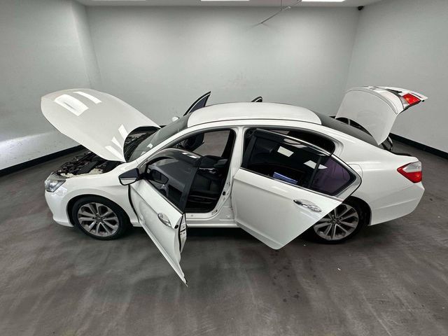 Used 2013 Honda Accord Sport image 42