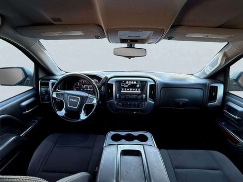 Used 2018 GMC Sierra 1500 SLE image 10