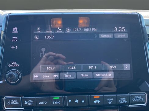 Used 2018 Honda Odyssey EX image 15