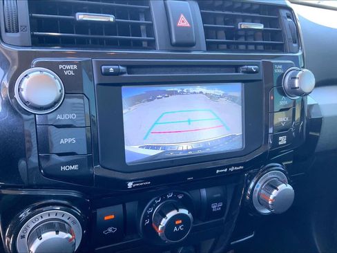 Used 2019 Toyota 4Runner SR5 AWD/4WD image 26