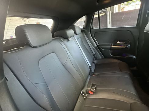 Used 2025 Mercedes-Benz GLA 250 4MATIC image 26