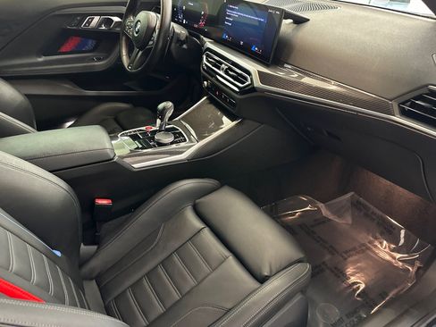 Used 2023 BMW M2 w/ Lighting Package RWD image 35