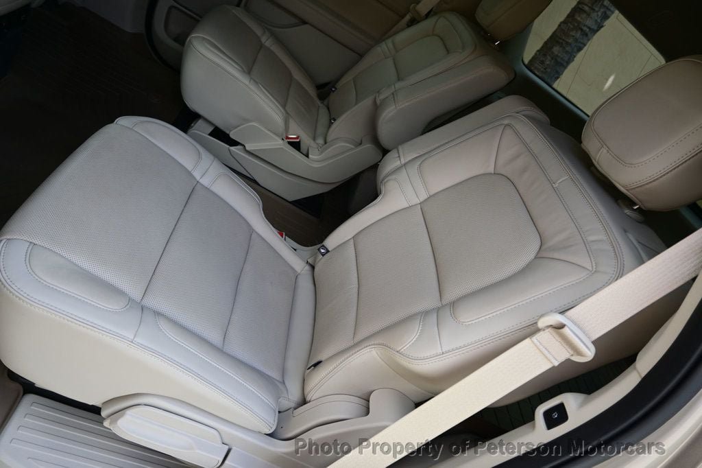 Used 2019 Lincoln Navigator Reserve w/ Cargo Package AWD/4WD image 34