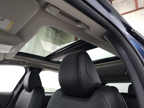 Used 2025 MAZDA CX-50 2.5 Hybrid w/ Premium Plus Pkg image 17