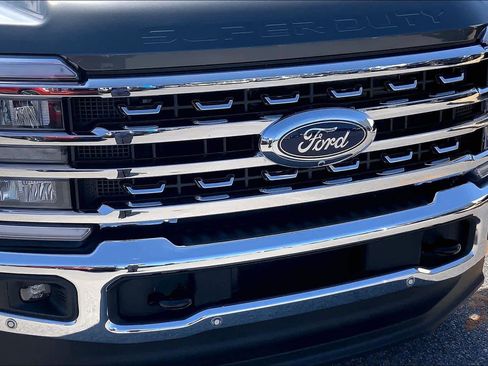 Used 2026 Ford F250 Lariat w/ Lariat Ultimate Package image 29