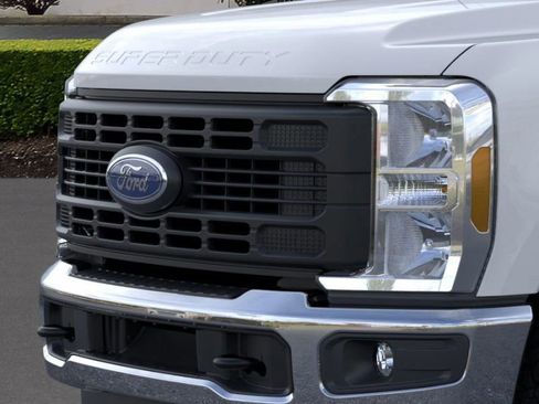 New 2026 Ford F250 XL image 17