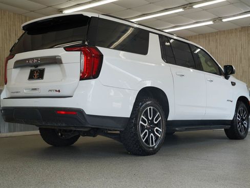 Used 2021 GMC Yukon XL AT4 w/ Rear Media and Nav Package AWD/4WD image 10