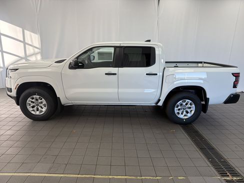 New 2026 Nissan Frontier S image 8