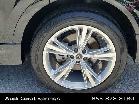 Certified 2023 Audi Q8 Premium Plus w/ Premium Plus Package AWD/4WD image 16