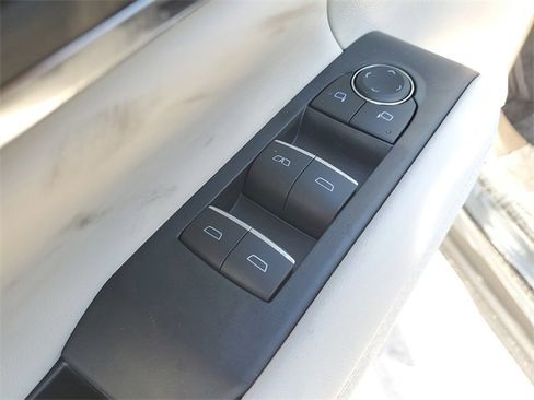 Used 2026 GMC Terrain Denali image 16