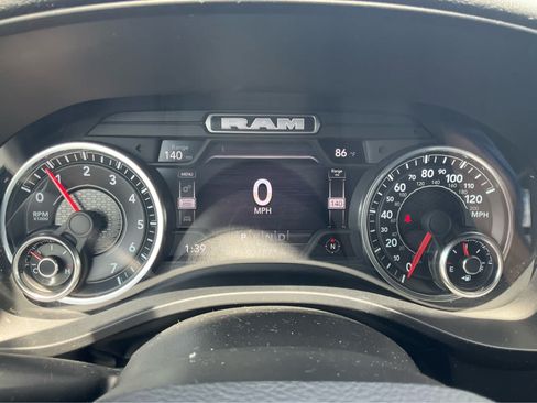 Used 2022 RAM 1500 Big Horn AWD/4WD image 12
