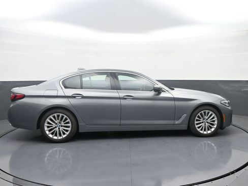 Used 2023 BMW 530i xDrive AWD/4WD image 8