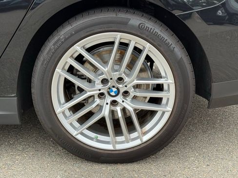 Used 2025 BMW 530i xDrive image 17