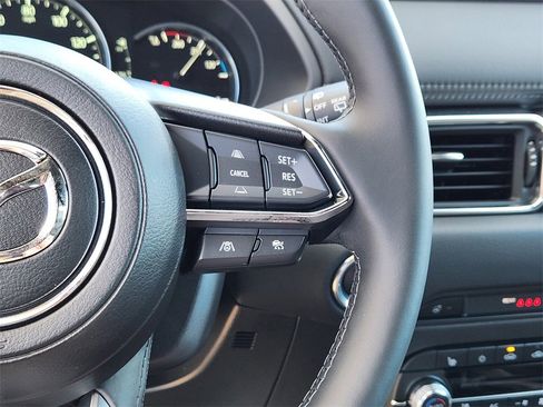 New 2025 MAZDA CX-5 Signature image 11