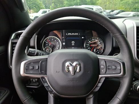 Used 2025 RAM 1500 Big Horn AWD/4WD image 19