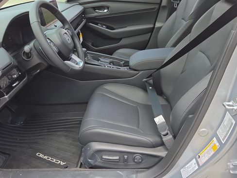 New 2026 Honda Accord Touring image 9