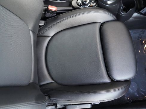 Used 2023 MINI Cooper S image 62