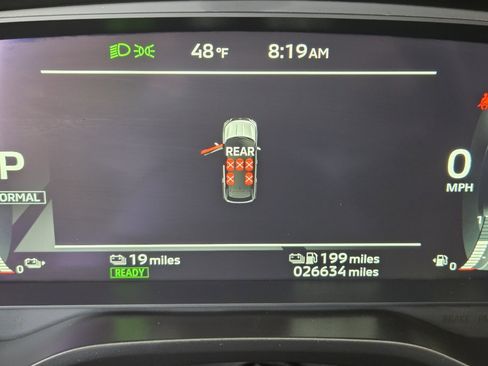 Used 2024 Mitsubishi Outlander 4WD Plug-In Hybrid image 20