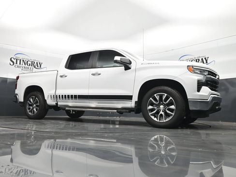 Used 2022 Chevrolet Silverado 1500 LT w/ All Star Edition Plus RWD image 26