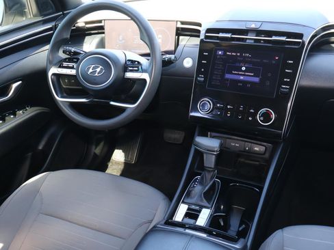 Used 2023 Hyundai Santa Cruz SEL w/ Activity Package image 12